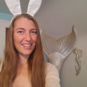 Happy Easter From this Merbunny